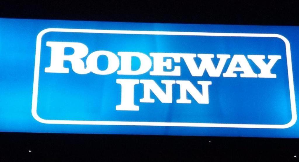 Rodeway Inn Lawton Esterno foto